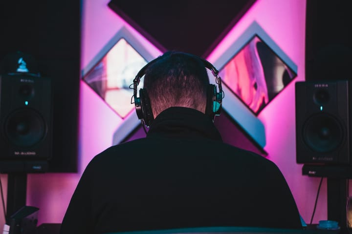 Why I Prefer Quiet Music Over Live Performances